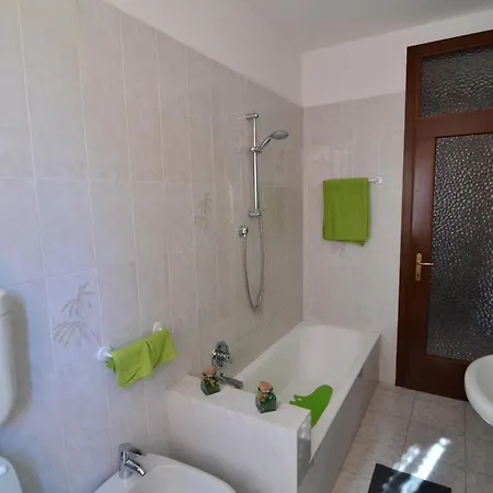 Apartment Olmo Como